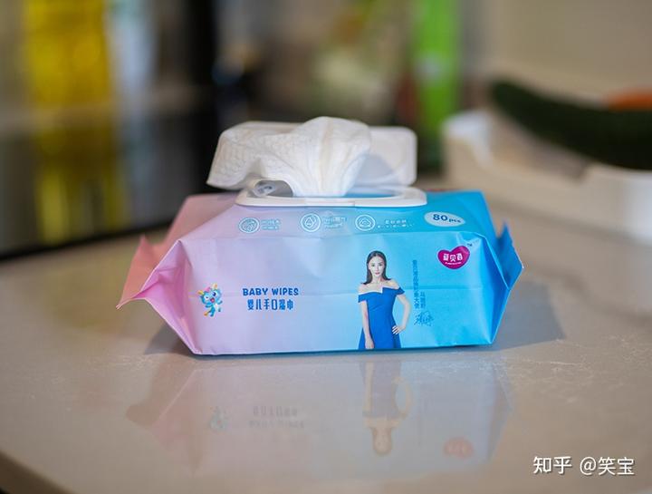 A股收评 | 三大指数再创年内新高！芯片产业链爆发 大金融板块强势